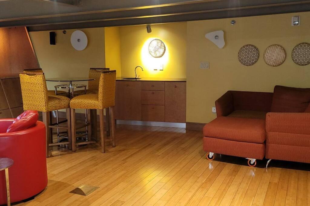 1600 Kcm Penthouse Apartment クリーブランド エクステリア 写真